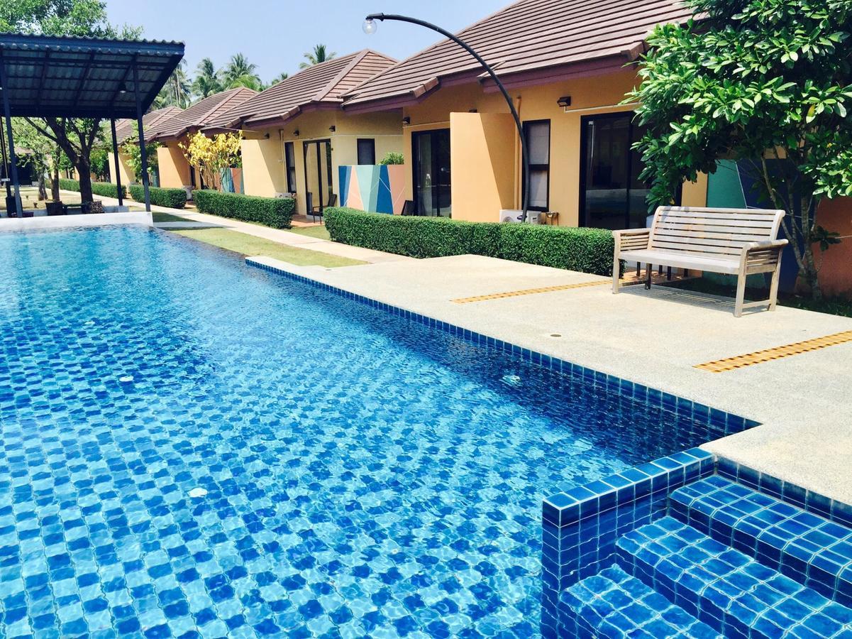Green Adamas Resort Chumpon Extérieur photo