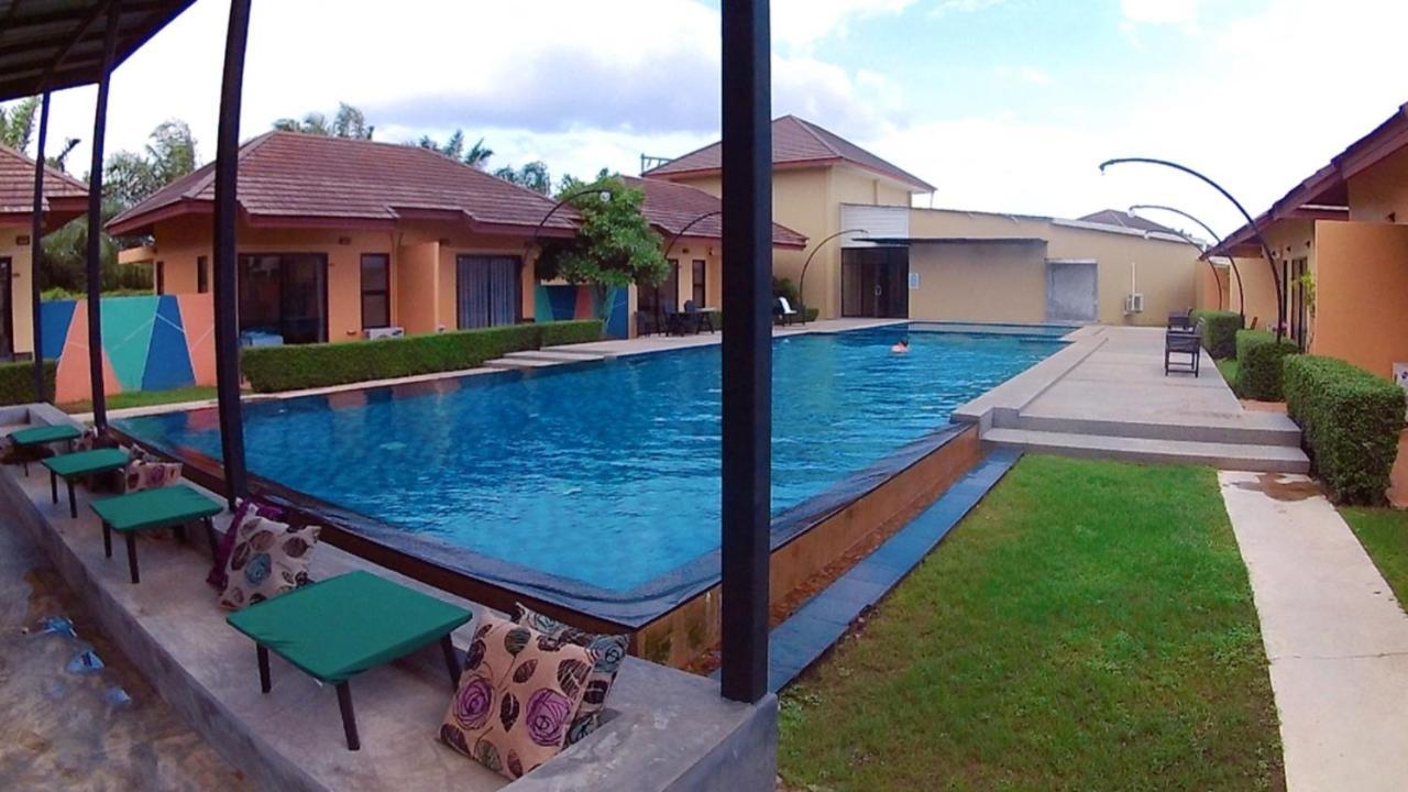 Green Adamas Resort Chumpon Extérieur photo