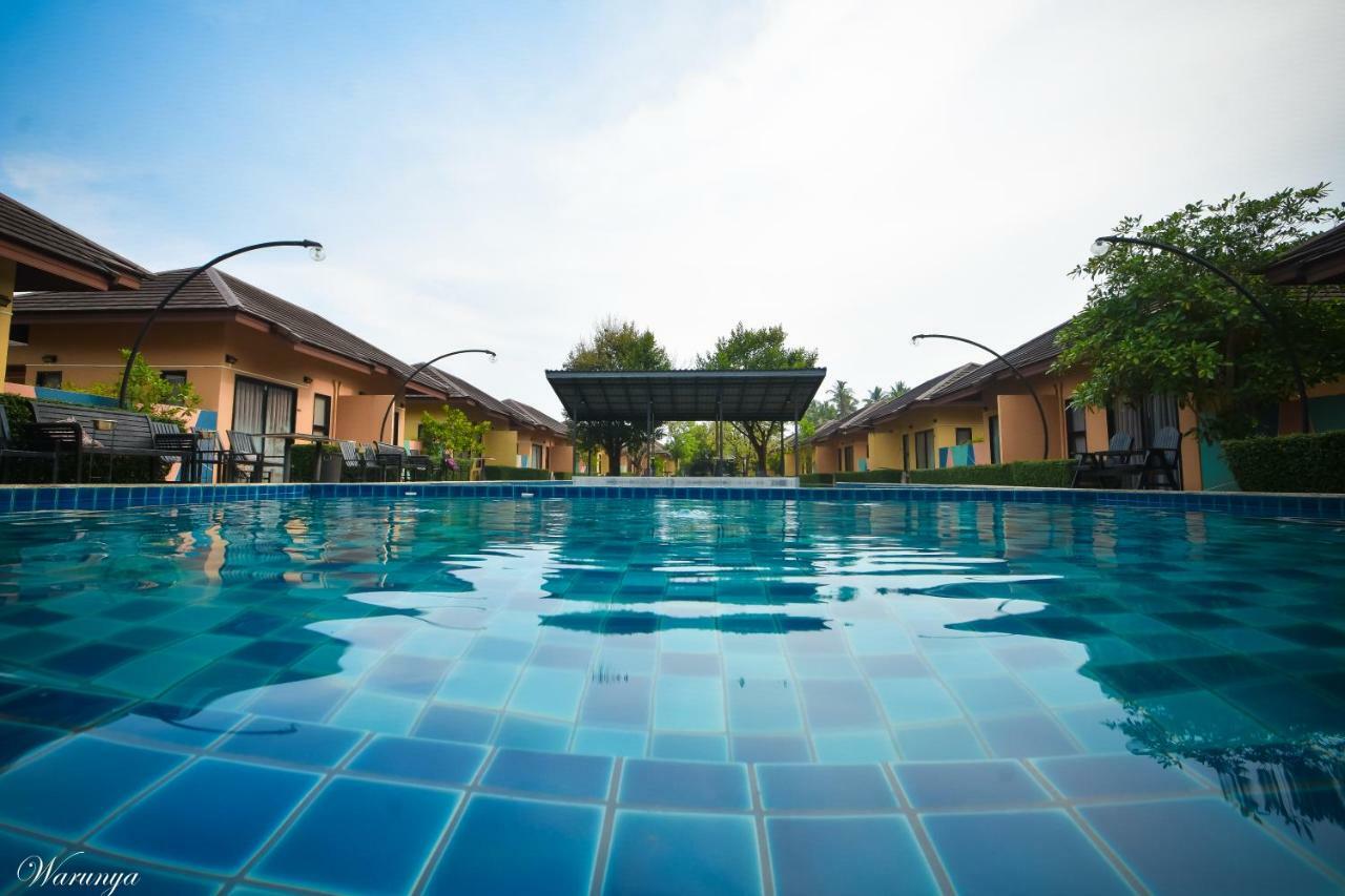 Green Adamas Resort Chumpon Extérieur photo